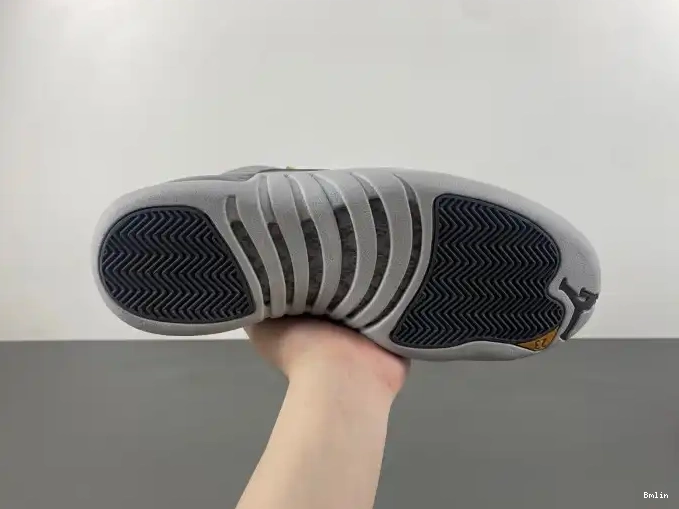 Boostmaster lin 130690-005 JORDAN AIR 12 RETRO mens GREY